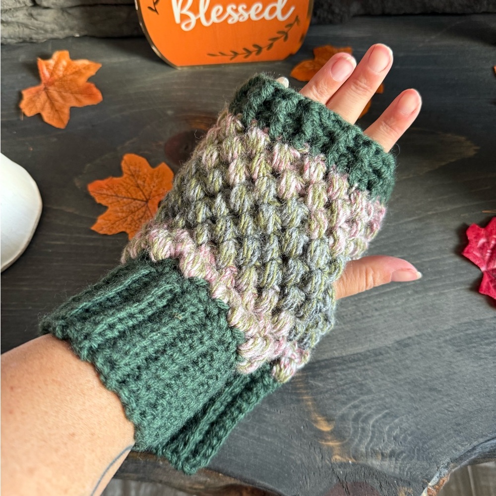 Hand Crafted Green and Multicolor Fingerless Gloves
